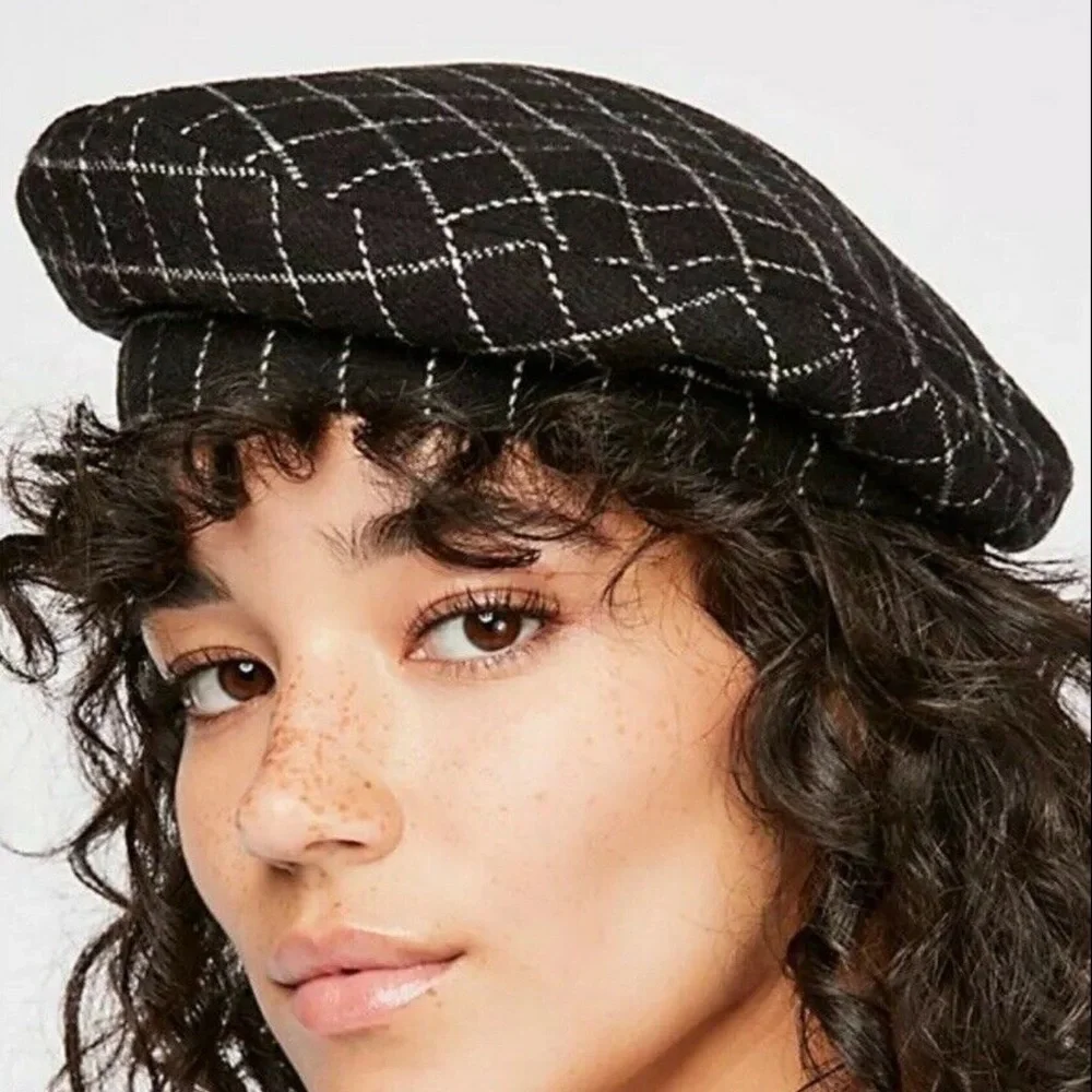 NEW Free People Check You Out Checkered Beret Hat Z395-6